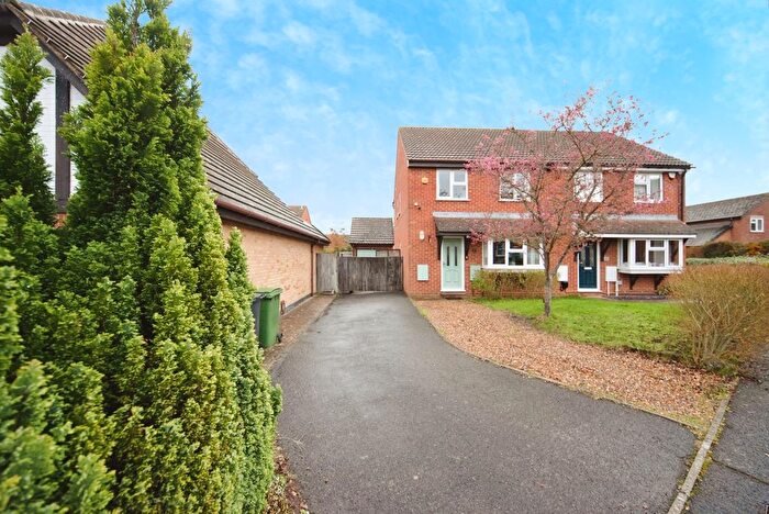 3 Bedroom Semi Detached House For Sale In Harrow Way, Weavering, Maidstone, Kent, ME14