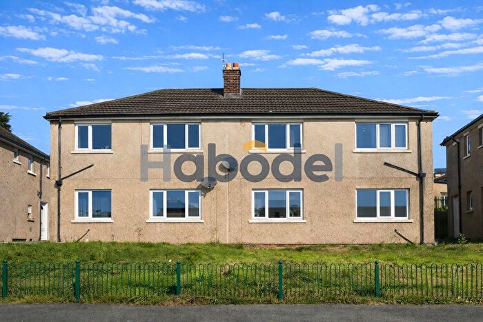 1 Bedroom Flat To Rent In Whinfield Close, Braithwaite, Keighley, BD22