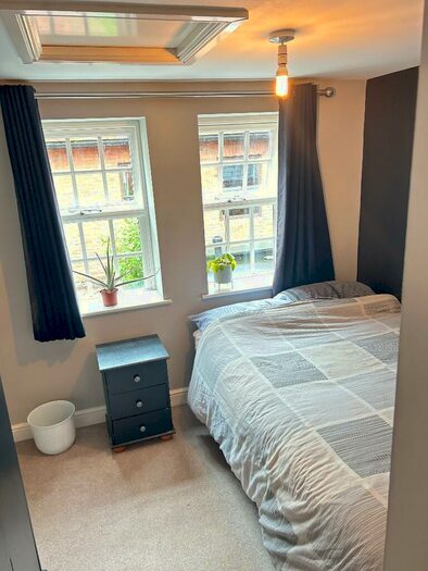 2 Bedroom Apartment To Rent In Charlotte Mews, Swindon, Wiltshire, SN1