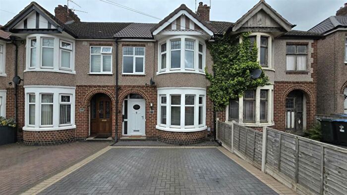 3 Bedroom Terraced House To Rent In Dulverton Avenue, Chapelfields, Coventry, West Midlands, CV5