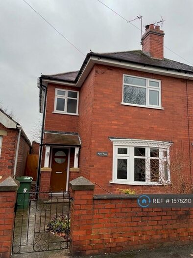 3 Bedroom Semi-Detached House To Rent In Grange Street, Alfreton, DE55