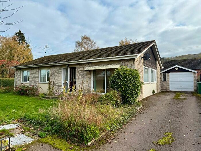 3 Bedroom Bungalow For Sale In Dormington, Hereford, HR1