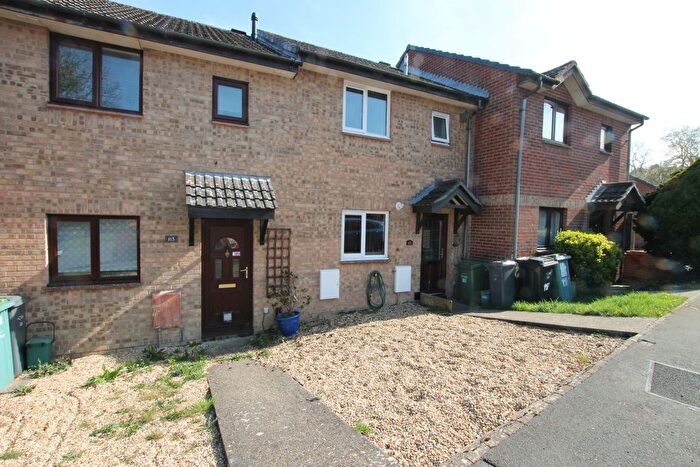 2 Bedroom Bungalow To Rent In Mary Rose Avenue, Wootton Bridge, Ryde, PO33