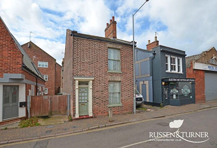 2 Bedroom Detached House For Sale In Tower Place, King's Lynn, PE30