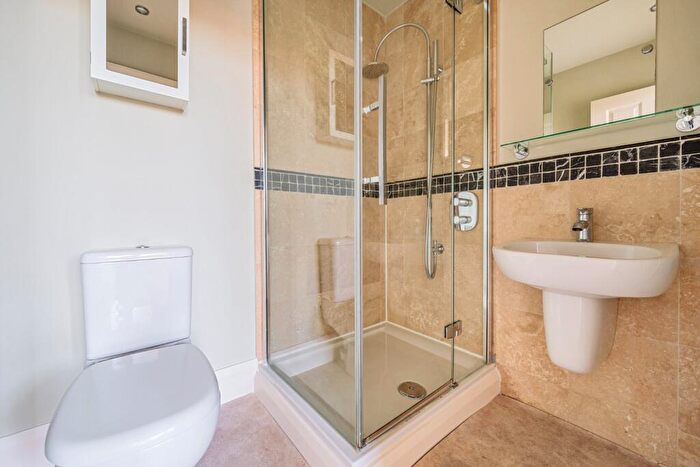 2 Bedroom Flat To Rent In Beech Grove, Harrogate, North Yorkshire, Uk, HG2