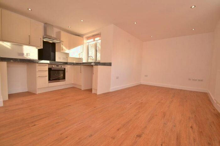 1 Bedroom Apartment To Rent In Roundhill, Fordingbridge, SP6