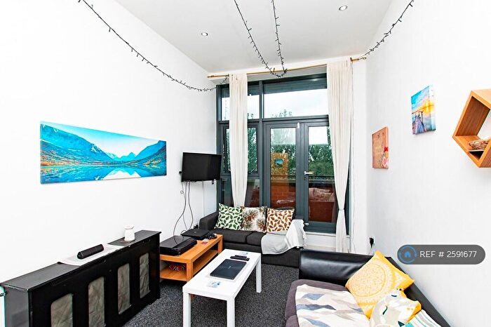 2 Bedroom Flat To Rent In Pall Mall, Liverpool, L3