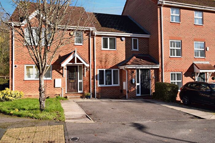 3 Bedroom Terraced House For Sale In Morgan Le Fay Drive, Chandler's Ford, SO53