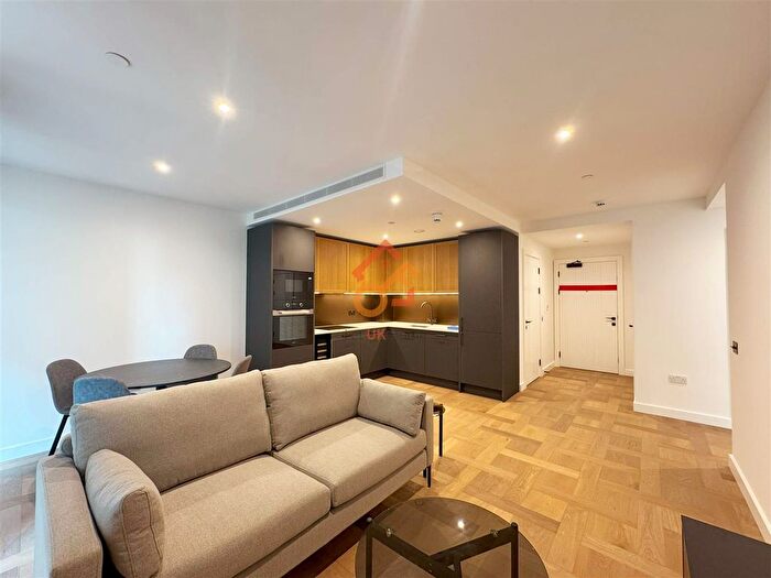 1 Bedroom Flat To Rent In Merino Gardens, London, E1W