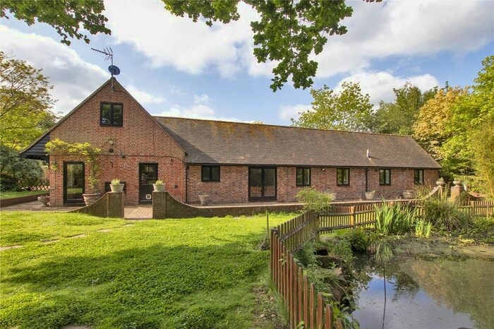 3 Bedroom Detached House For Sale In Postern Lane, Tonbridge, Kent, TN11