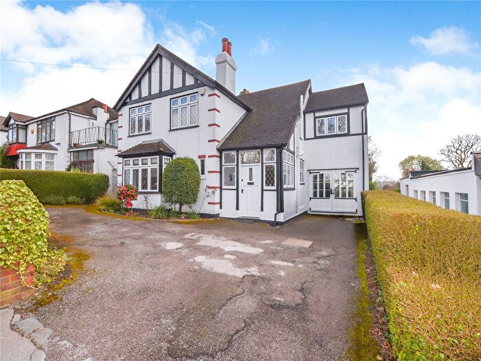 5 Bedroom Detached House To Rent In Norbury Hill, London, SW16