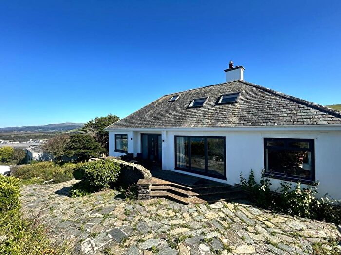 4 Bedroom Property To Rent In Ffordd Y Fulfran, Borth, SY24