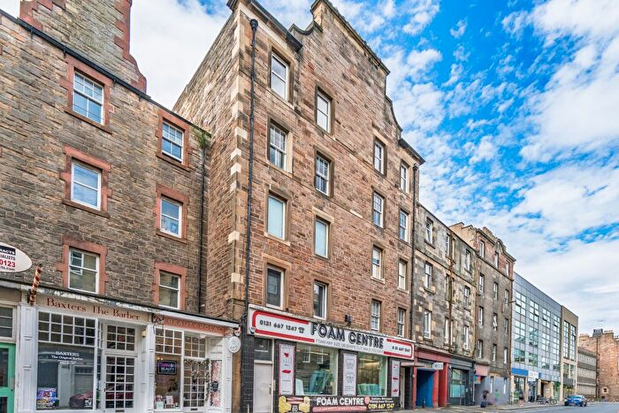 2 Bedroom Flat For Sale In / Causewayside, Newington, Edinburgh, EH9