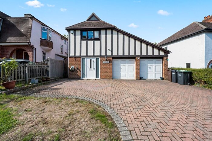 4 Bedroom Detached House For Sale In Wrotham Road, Meopham, DA13
