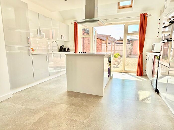 4 Bedroom Detached House For Sale In Bluebell Road, Walton Cardiff, Tewkesbury, GL20