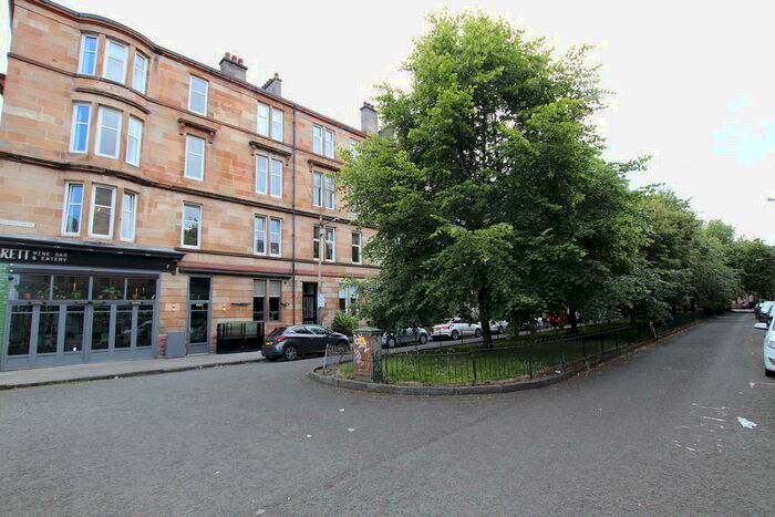 2 Bedroom Apartment To Rent In Barrinton Drive, Kelvinbridge, G4