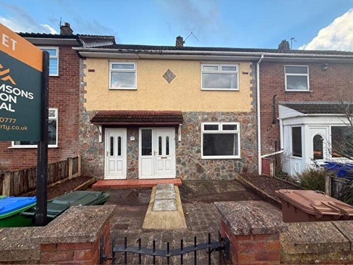 3 Bedroom Terraced House To Rent In Wood Street, Manchester, M24