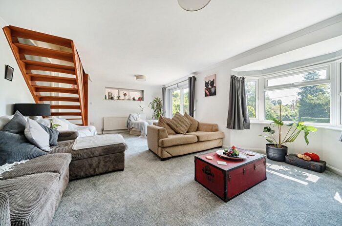 4 Bedroom Detached Bungalow For Sale In Hawksfold Lane West, Haslemere, GU27