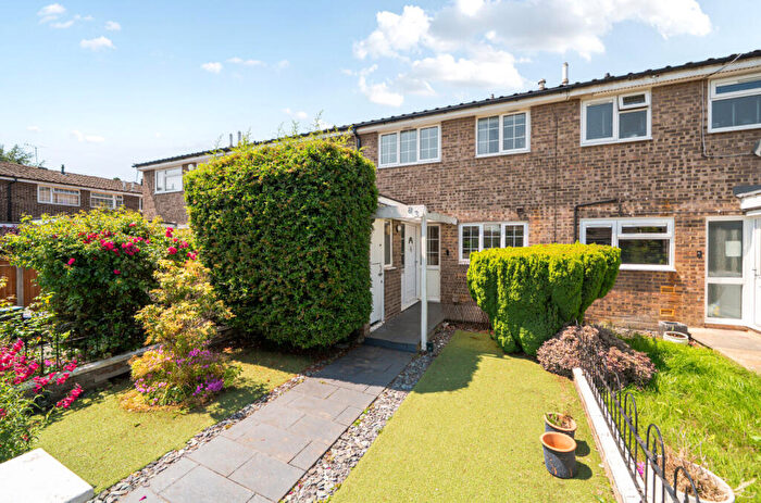 3 Bedroom Terraced House For Sale In Cowden Road, Orpington, BR6