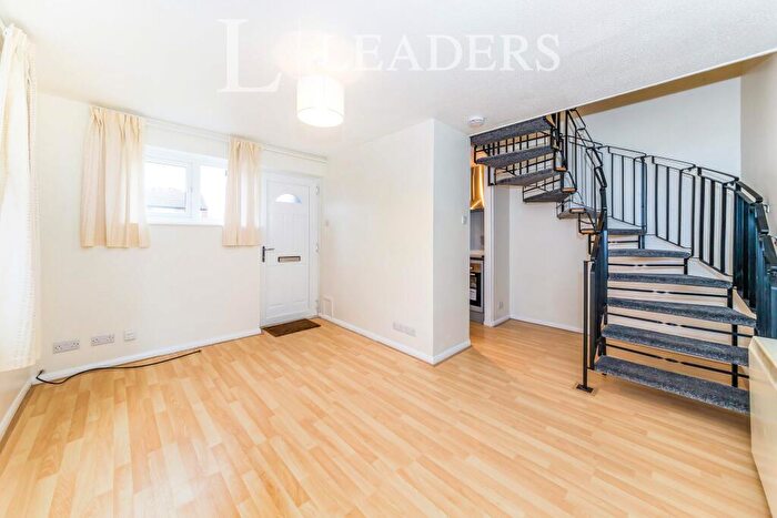 1 Bedroom Terraced House To Rent In Estcots Drive, East Grinstead, RH19