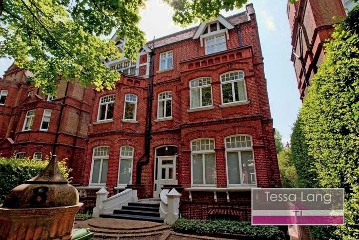 3 Bedroom Flat To Rent In Strathray Gardens, Belsize Park/Swiss Cottage, NW3