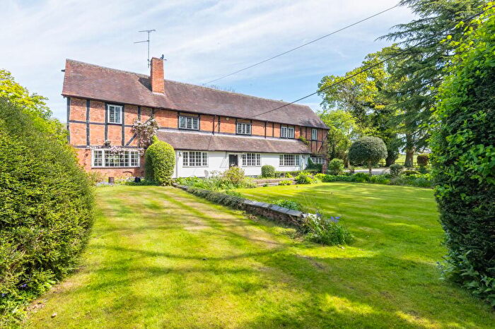 5 Bedroom Detached House For Sale In Henley Road, Ullenhall, Henley-in-Arden, B95
