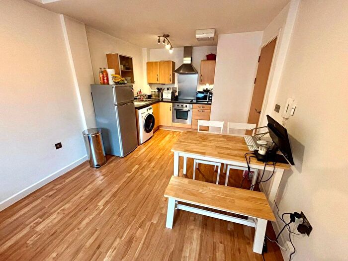 1 Bedroom Flat For Sale In George Street, Birmingham, B3