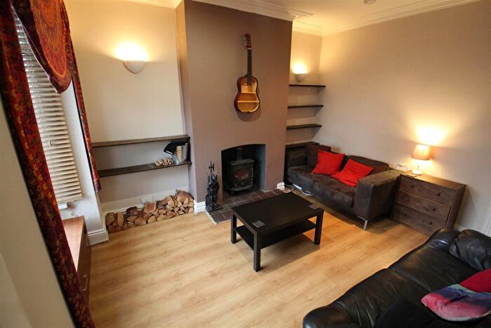 4 Bedroom Terraced House To Rent In Newport View, Burley, Leeds, Yorkshire, LS6