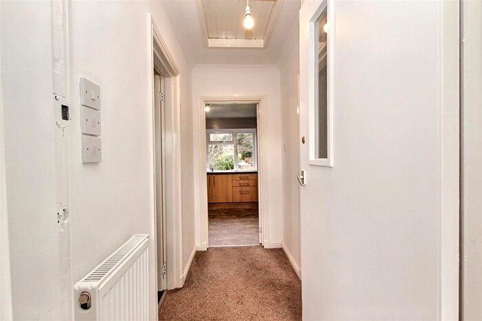 1 Bedroom Flat For Sale In Melvinhall Road, Lanark, ML11