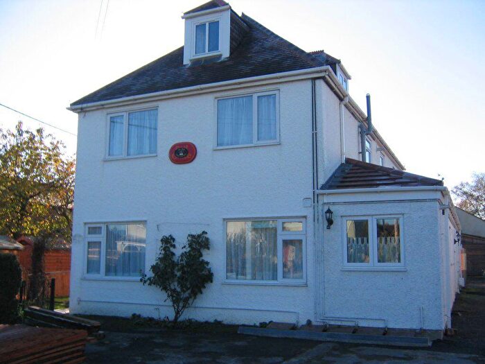 1 Bedroom Flat To Rent In Old Post Office, Longcot, SN7