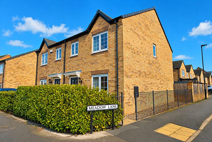 3 Bedroom Semi Detached House For Sale In Broad Lane, Auckley, Doncaster, DN9