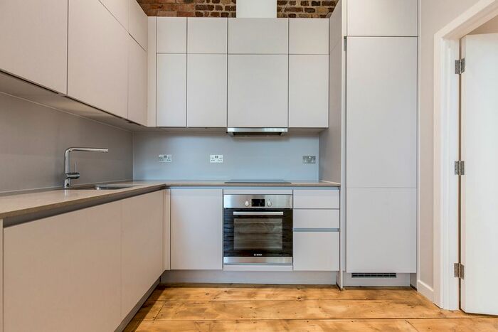 1 Bedroom Flat To Rent In London Lane, London, E8