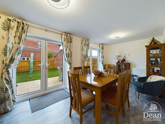 4 Bedroom Detached House For Sale In Starling Road, Ross-On-Wye, HR9