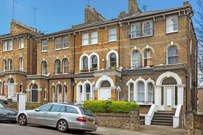 2 Bedroom Flat To Rent In Anson Road, London, N7