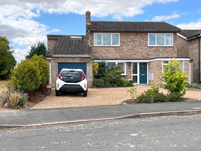 5 Bedroom Detached House For Sale In St. Laurence Road, Foxton, Cambridge, CB22