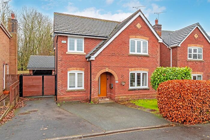 4 Bedroom Detached House For Sale In Redacre Close, Dutton, Warrington, WA4