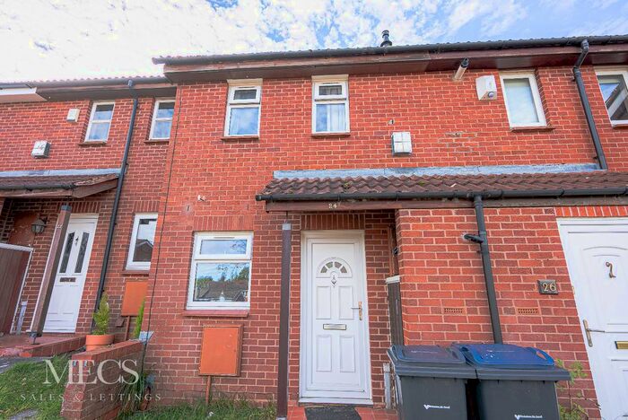 2 Bedroom Town House To Rent In Fredas Grove, Birmingham, B17