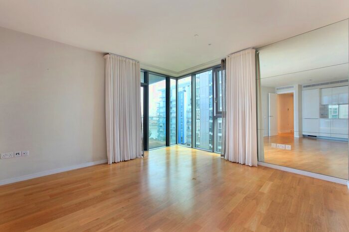 2 Bedroom Flat For Sale In Eastfields Avenue, Wandsworth, London, SW18