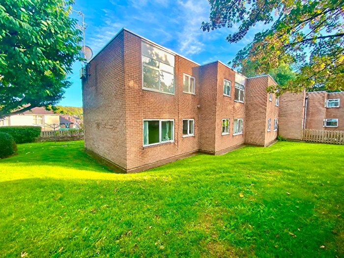 Studio To Rent In Flat, Dobbin Court, Dobbin Hill, Sheffield, S11