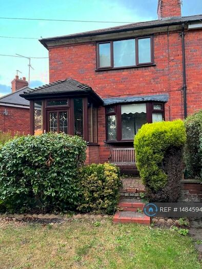 2 Bedroom Semi-Detached House To Rent In Marsh Lane, West Bromwich, B71