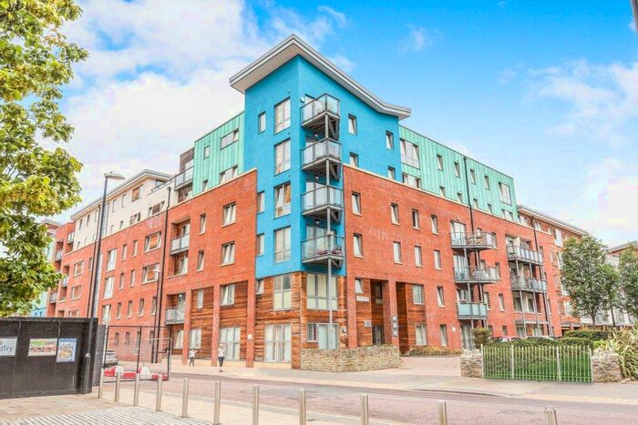 1 Bedroom Flat To Rent In Crown & Anchor House, Sweetman Place, BS2