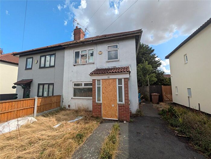 3 Bedroom Semi-Detached House For Sale In Hutton Street, Allenton, Derby, Derbyshire, DE24