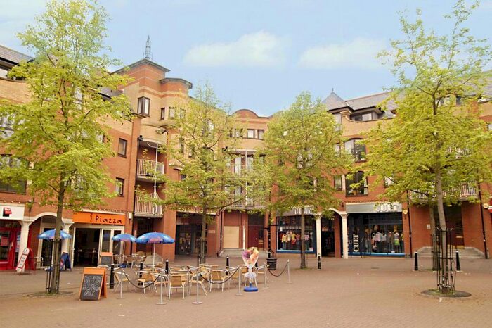 Garage / Parking To Rent In Gated Parking Space, Gloucester Green, OX1