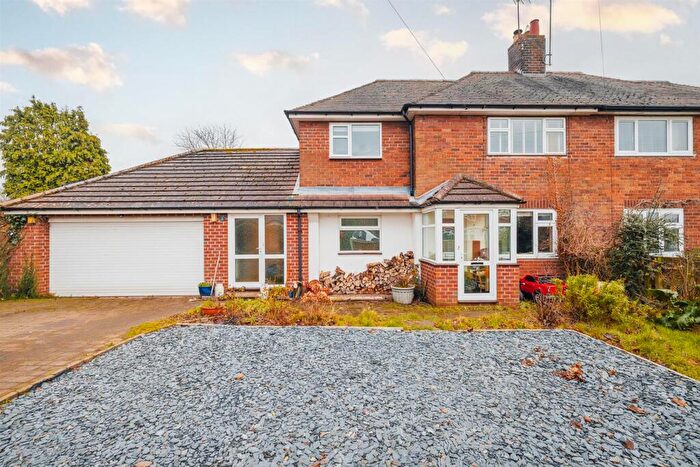 3 Bedroom Semi-Detached House For Sale In Rocklee Gardens, Little Neston, CH64