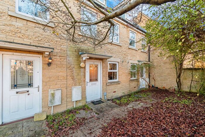 3 Bedroom Terraced House For Sale In Stone Close, Corsham, SN13