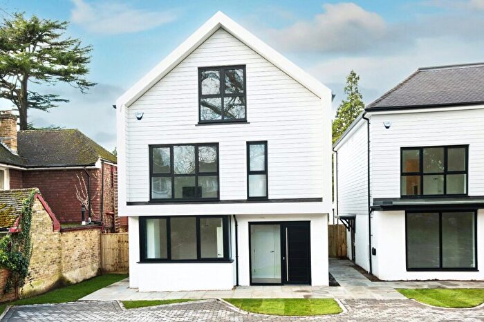 4 Bedroom Detached House To Rent In Stevens Lane, Claygate, Esher, Surrey, KT10