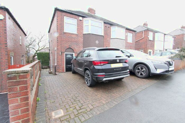 3 Bedroom Semi-Detached House To Rent In Seagrave Crescent, Sheffield, S12