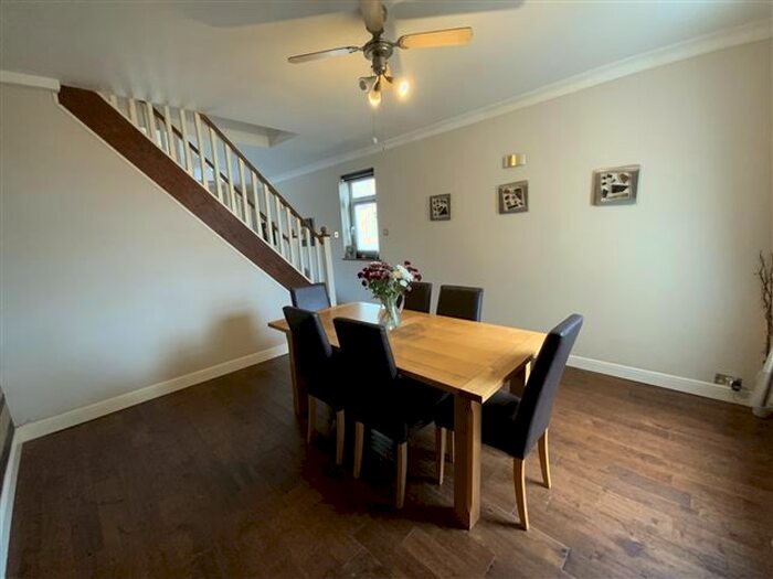 3 Bedroom Semidetached House For Sale In Aughton Road, Swallownest