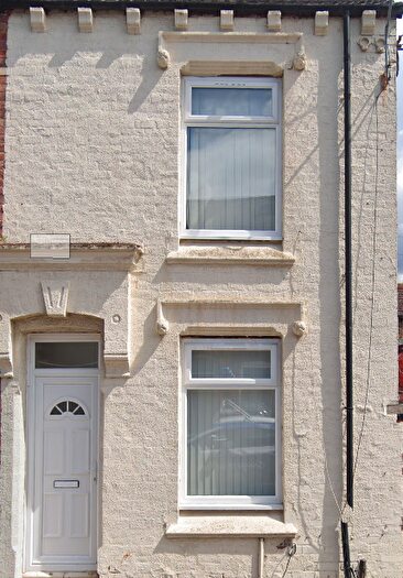 3 Bedroom Terraced House To Rent In Palm Street, Middlesbrough, TS1