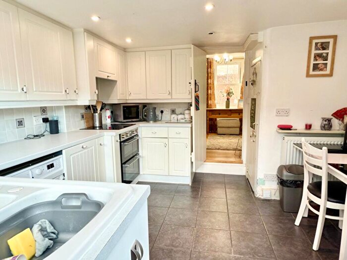 2 Bedroom Cottage For Sale In Gravel Walk, Tewkesbury, GL20
